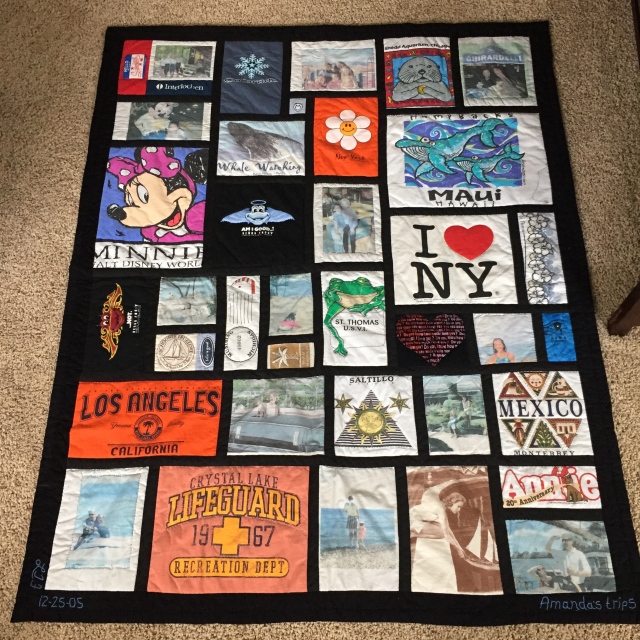Amanda's Trips quilt by Sewfrench